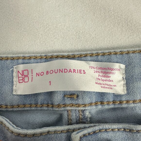 Light Wash High-Waisted Skinny Jeans No Boundaries Size 1 Stretch Denim - Picture 5 of 8